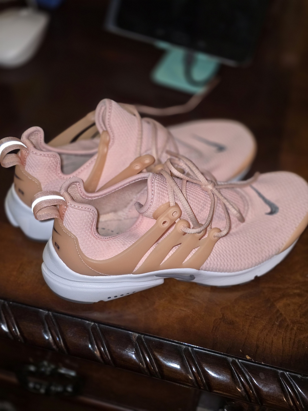 Nike Prestos Women's Pink Knit Athletic Sneakers with White Sole
